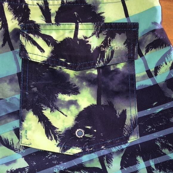 Mens Salt Life Vapor Stretch Palm Tree Size 34 - Picture 8 of 9